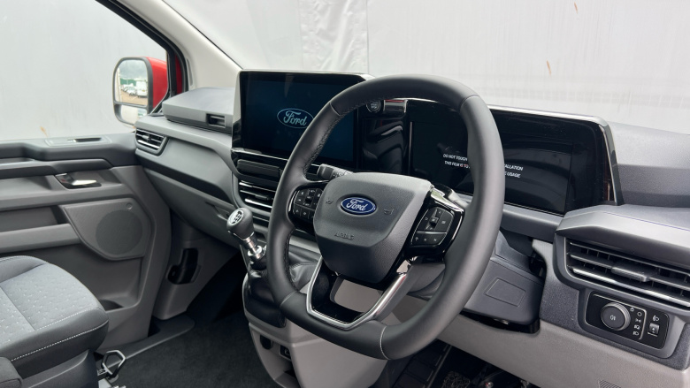 Ford Tourneo Custom 320 L1 Diesel Fwd 2.0 EcoBlue 150ps H1 Titanium 8 seater